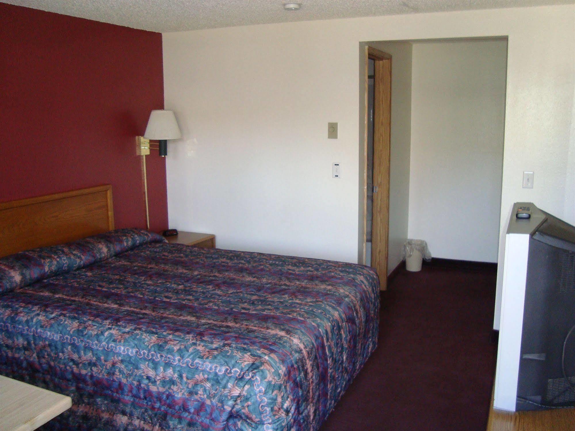 Willow Springs Motel Cheney Екстер'єр фото
